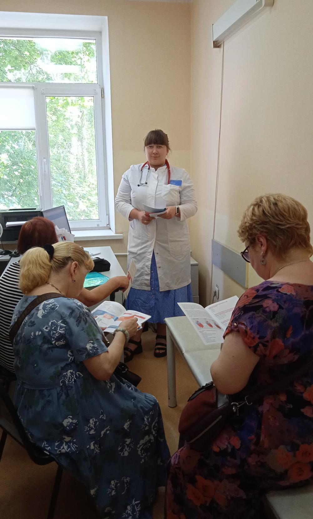 Чему учат в Школе здоровья пациентов с гипертонией?